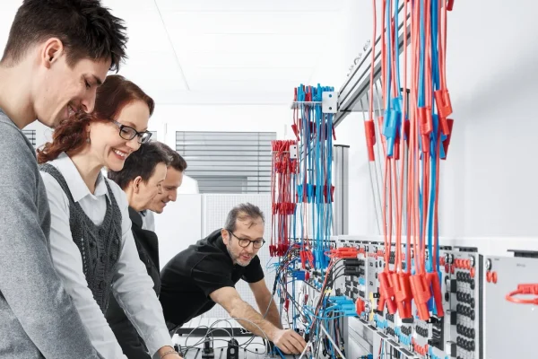 Curso de tecnología FESTO